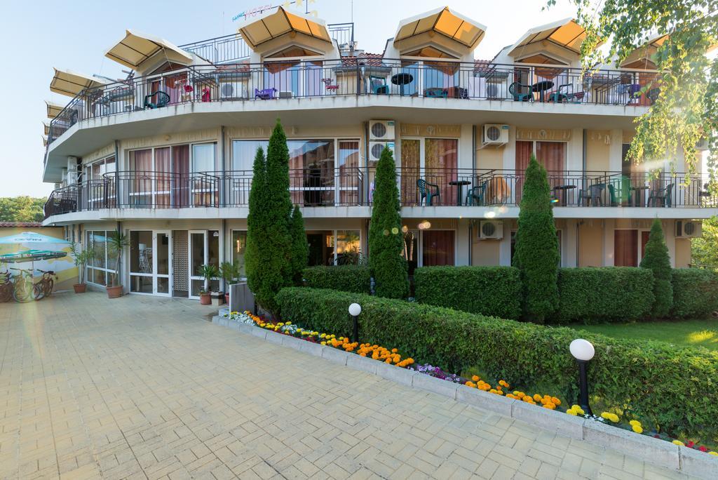Family Hotel Dayana Beach Sinemoretz Exterior photo